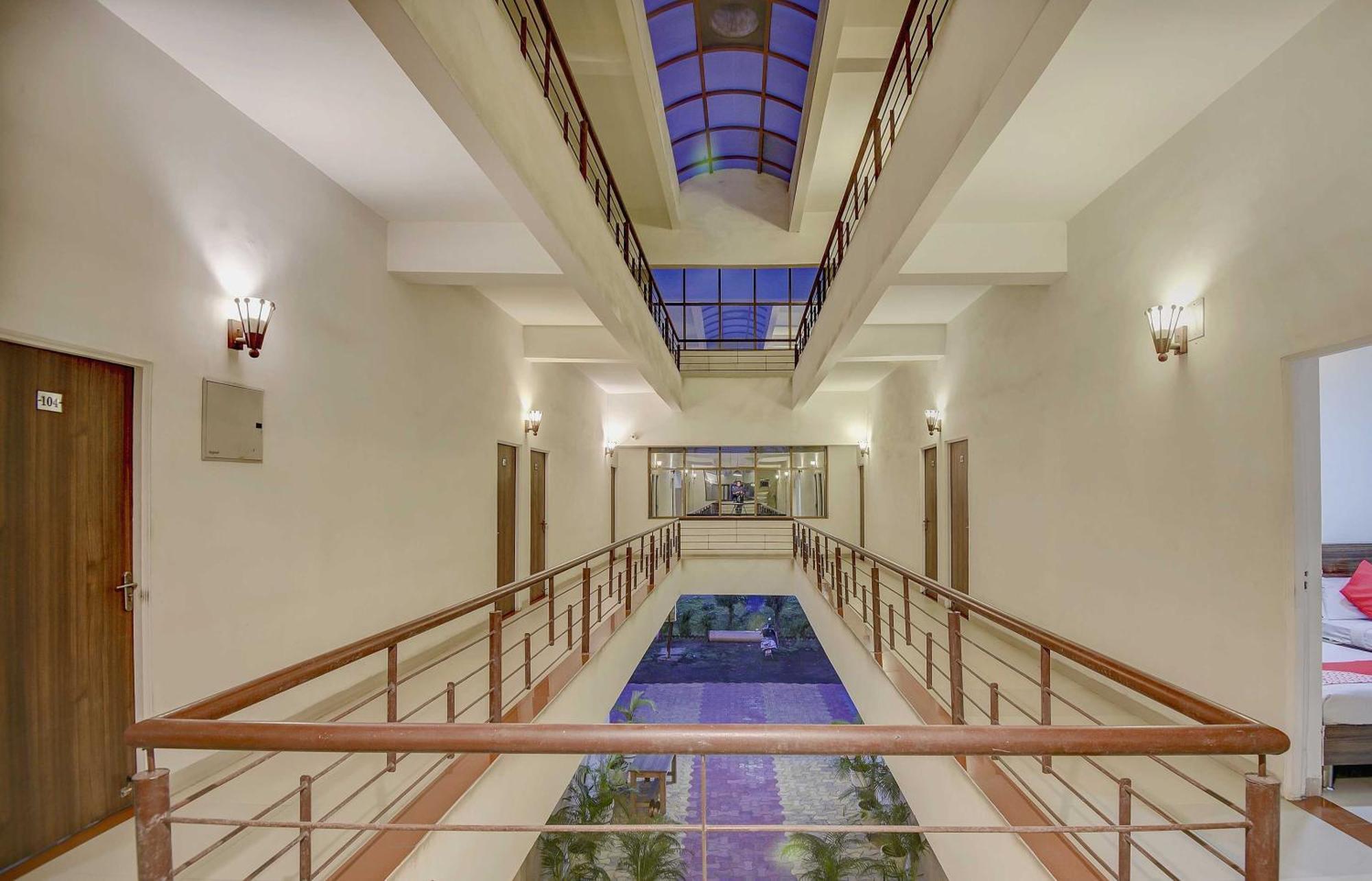 Hotel O Plus Corporate One Khapa  Exterior foto